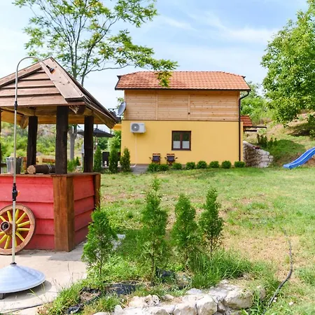 House Latin Grad Vrmdza